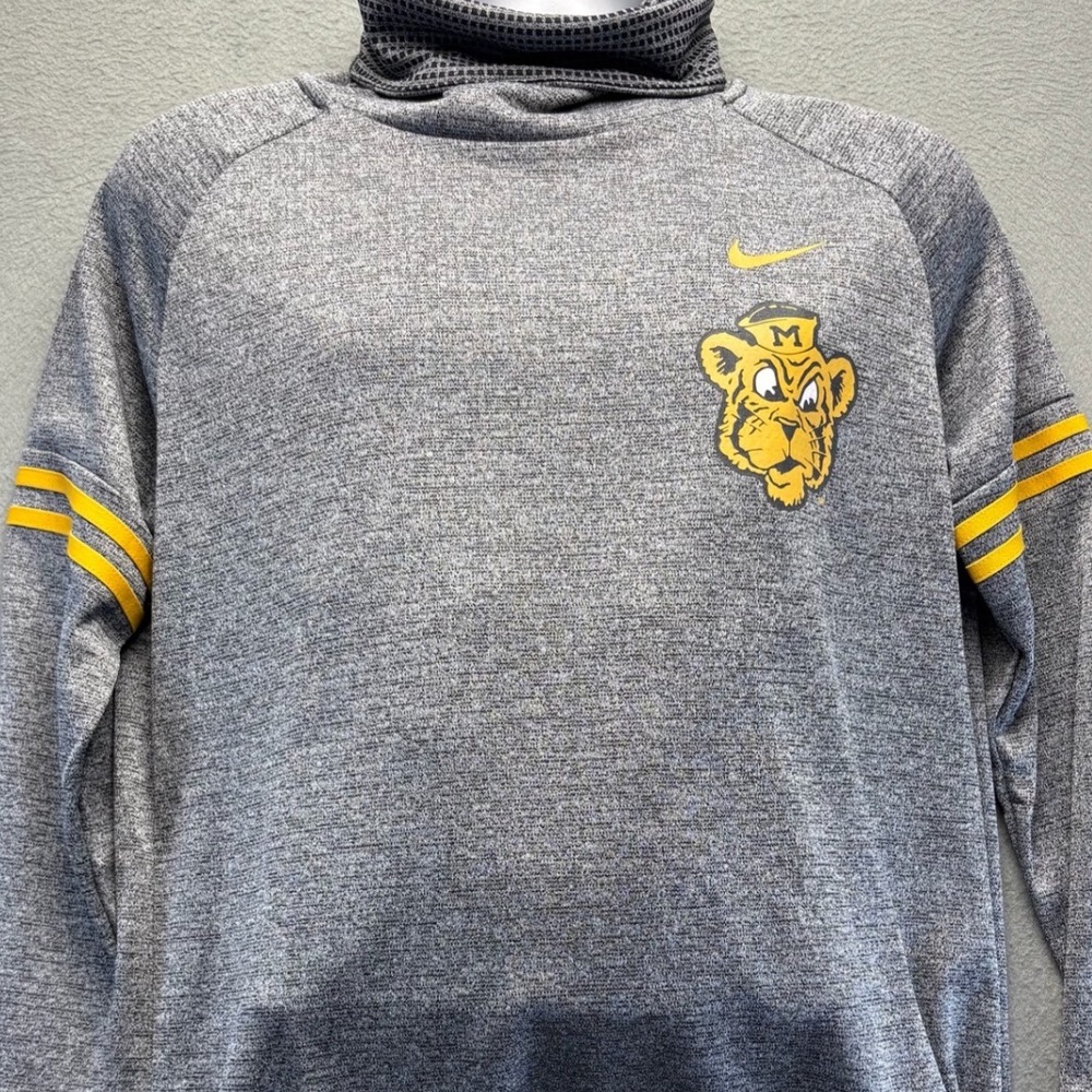 Nike Michigan Wolverines Wolverbear Sweatshirt Gray Roll Neck Pullover Men Large